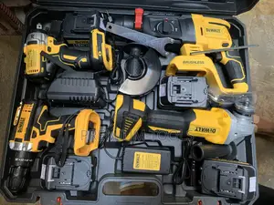 Dewalt 4in1 Tools Set