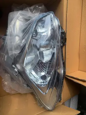 Head Lamp Suzuki Swift Available