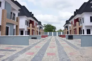 Photo - 4bdrm Duplex in Maryland Estate for sale