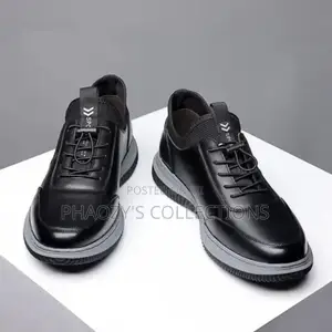 Men's Authentic Sneakers