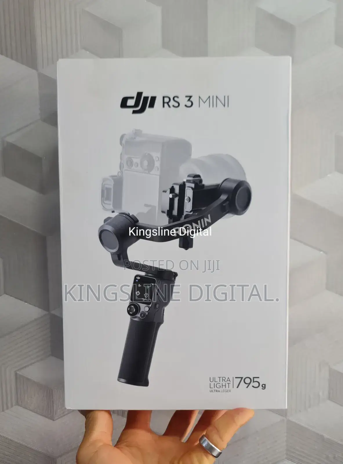 DJI RS 3 Mini Gimbal Stabilizer