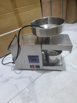 Industrial Electric Oil Extractor Machine Is Available for Sale