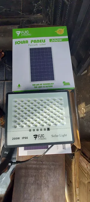 Original 200 Watts Solar Flood Lights With Remote Control