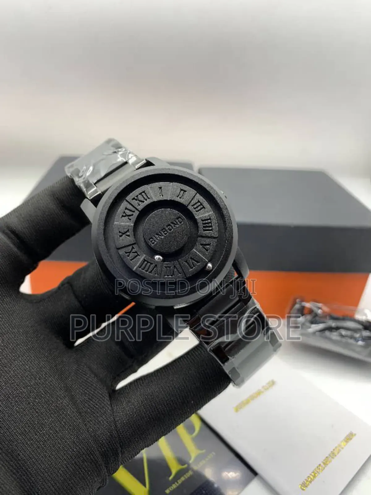 Binbond Wristwatch