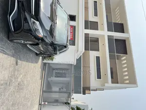 5bdrm Duplex in Lekki Phase 1 for sale