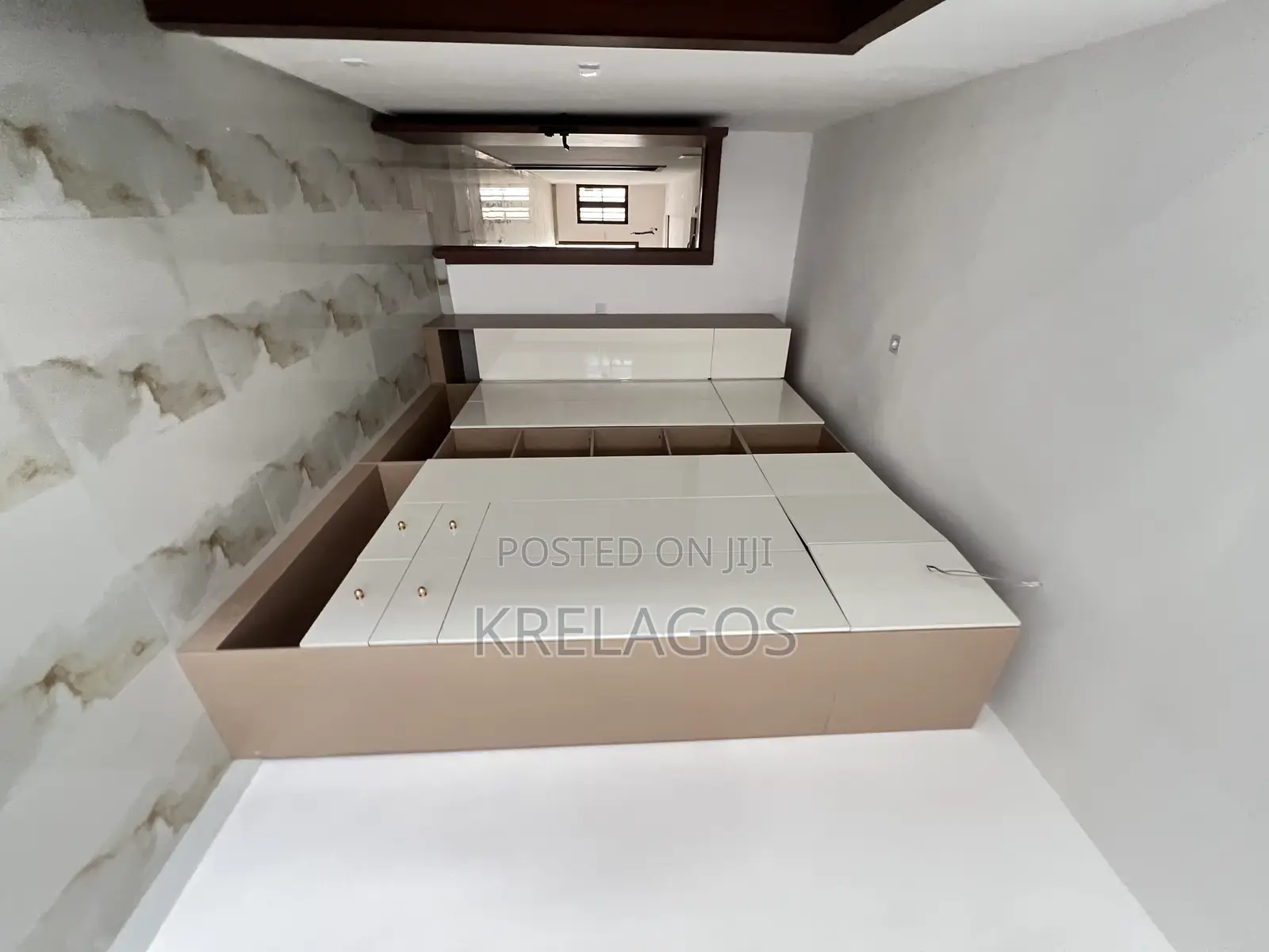 5bdrm Duplex in Lekki Phase 1 for sale