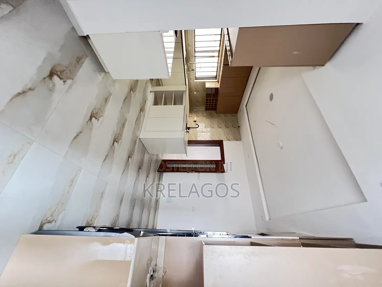 5bdrm Duplex in Lekki Phase 1 for sale