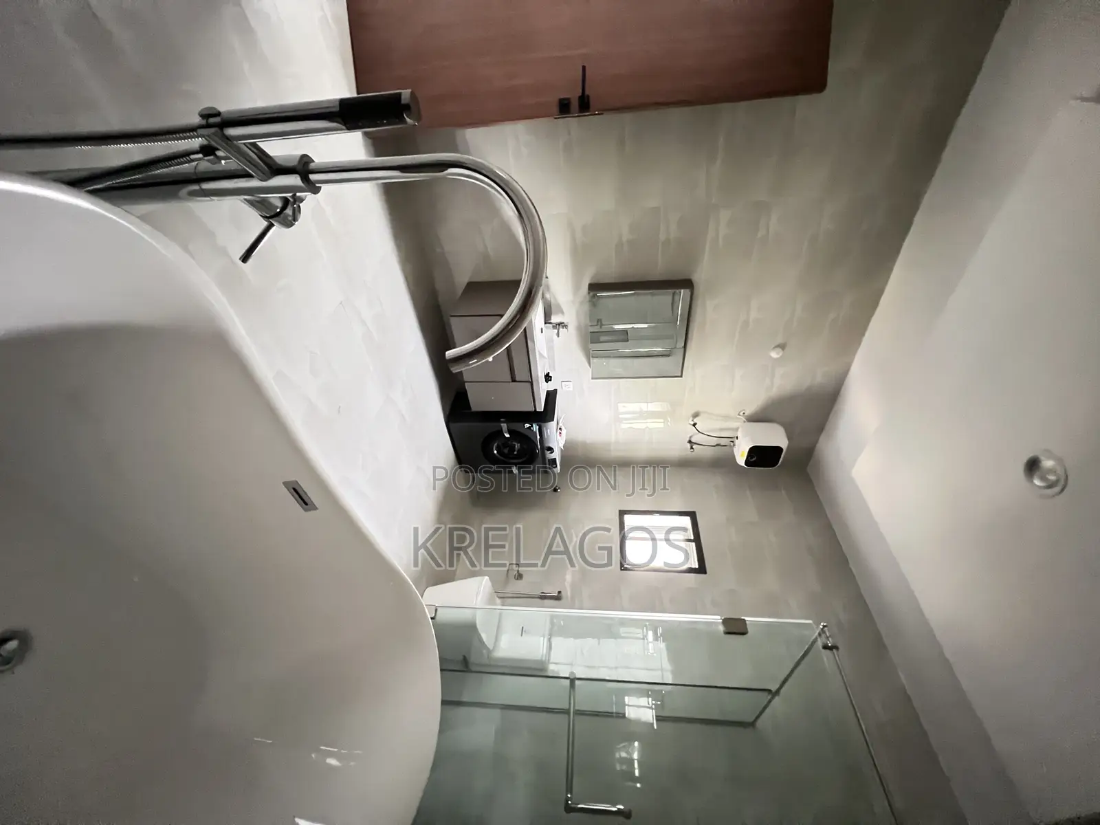 5bdrm Duplex in Lekki Phase 1 for sale