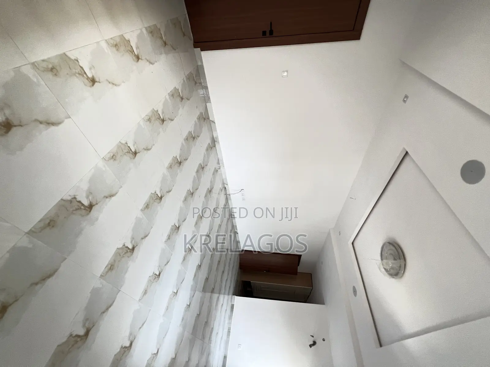 5bdrm Duplex in Lekki Phase 1 for sale