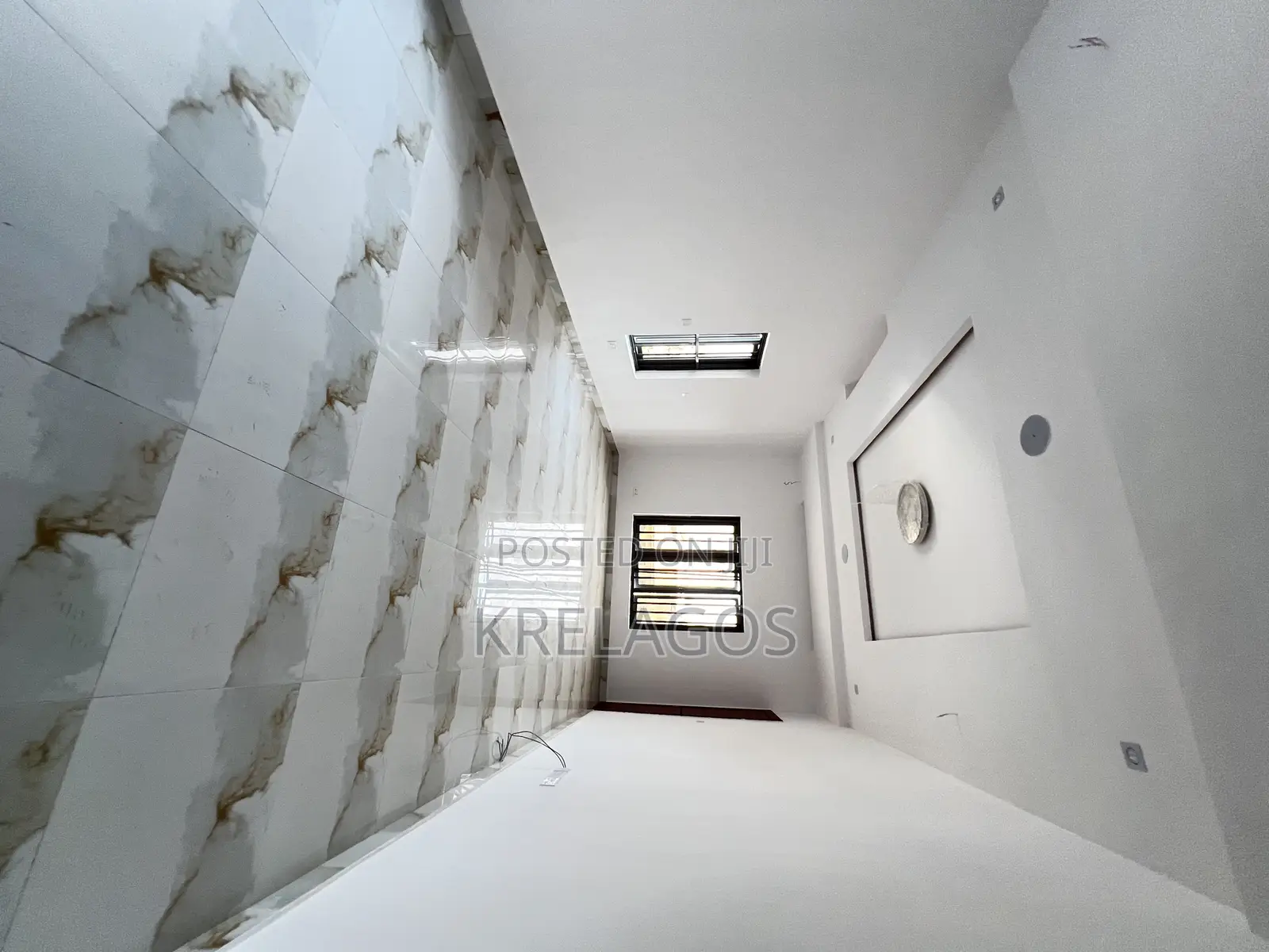 5bdrm Duplex in Lekki Phase 1 for sale