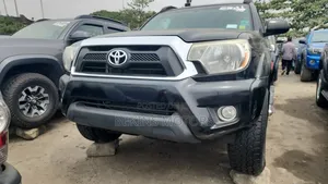Toyota Tacoma 2015 Black