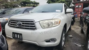Toyota Highlander 2010 White