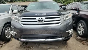 Toyota Highlander 2012