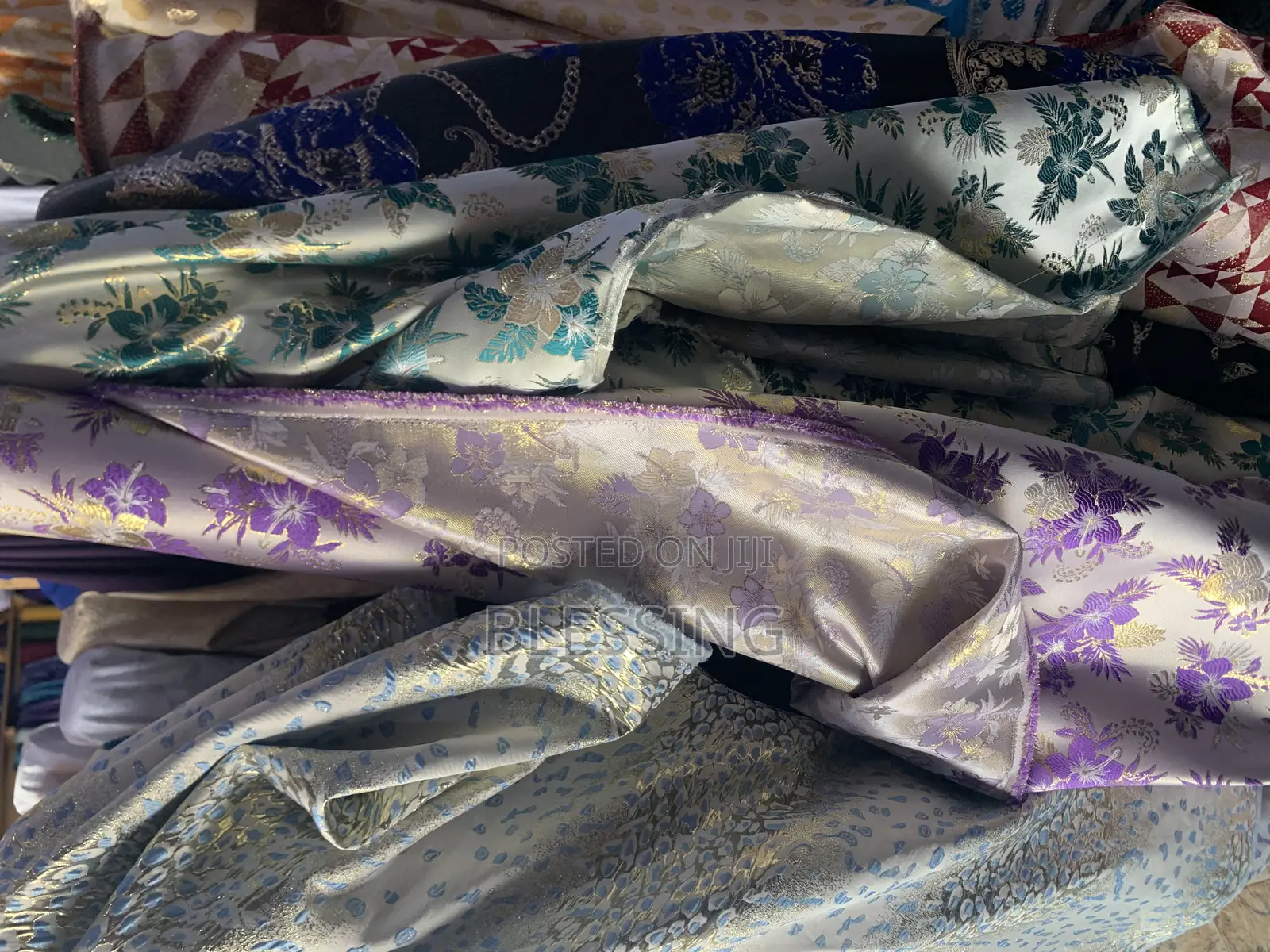 Damask Material