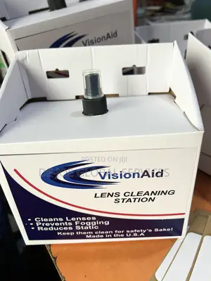 Vision Aid Lens Cleaning Station