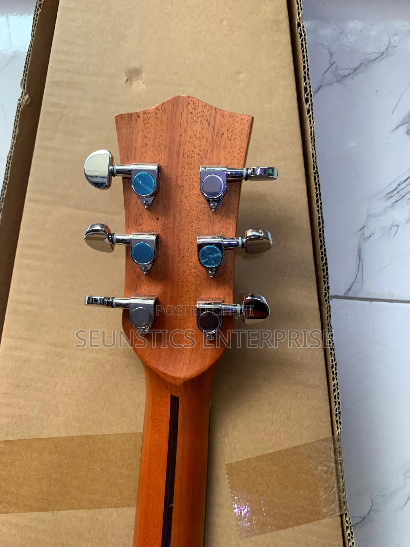 Quality Gipsy Pure Acoustic Guitar