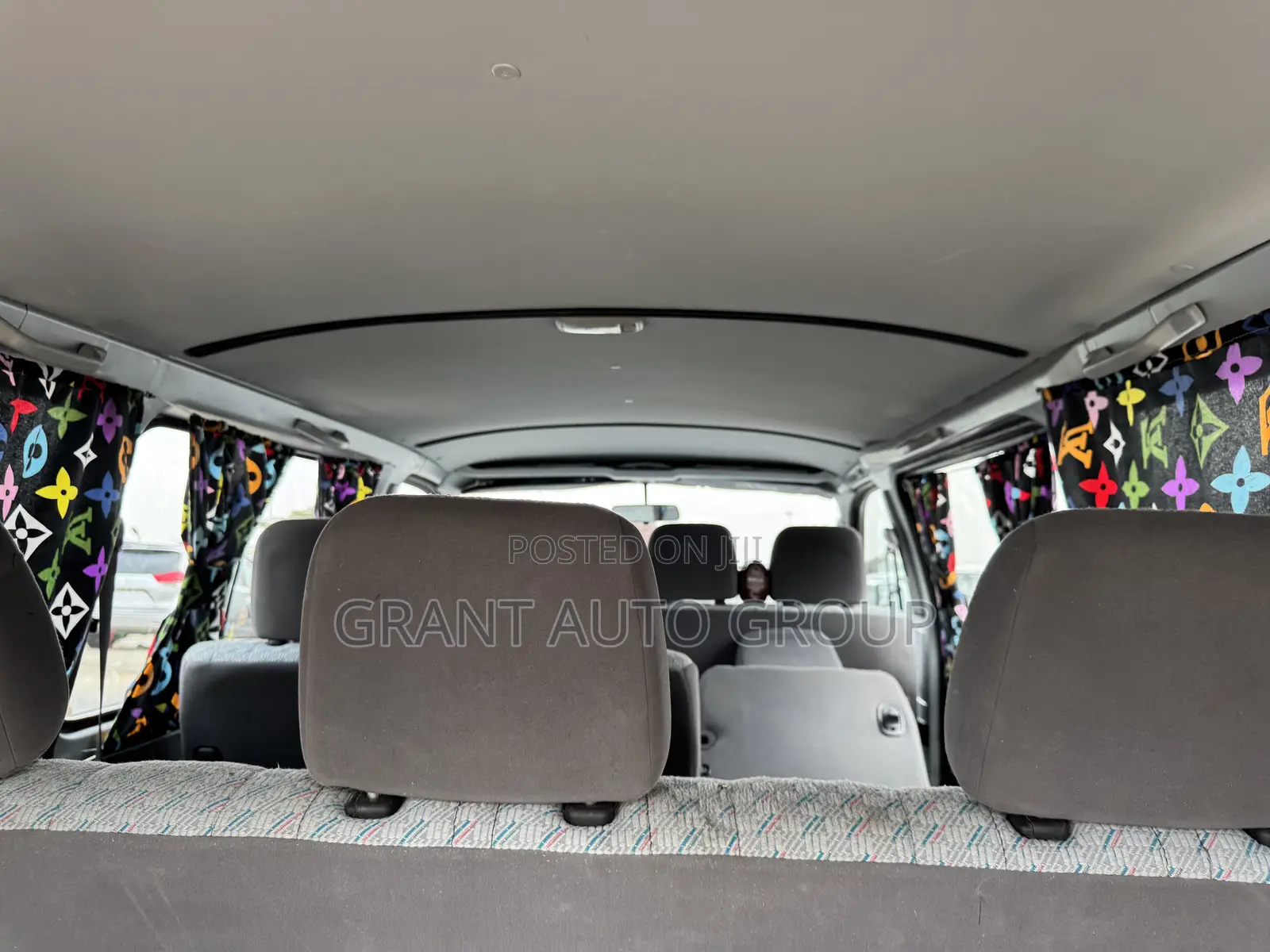 Toyota HiAce 2005 Silver