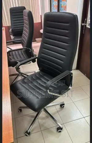 High Classic Office Chair