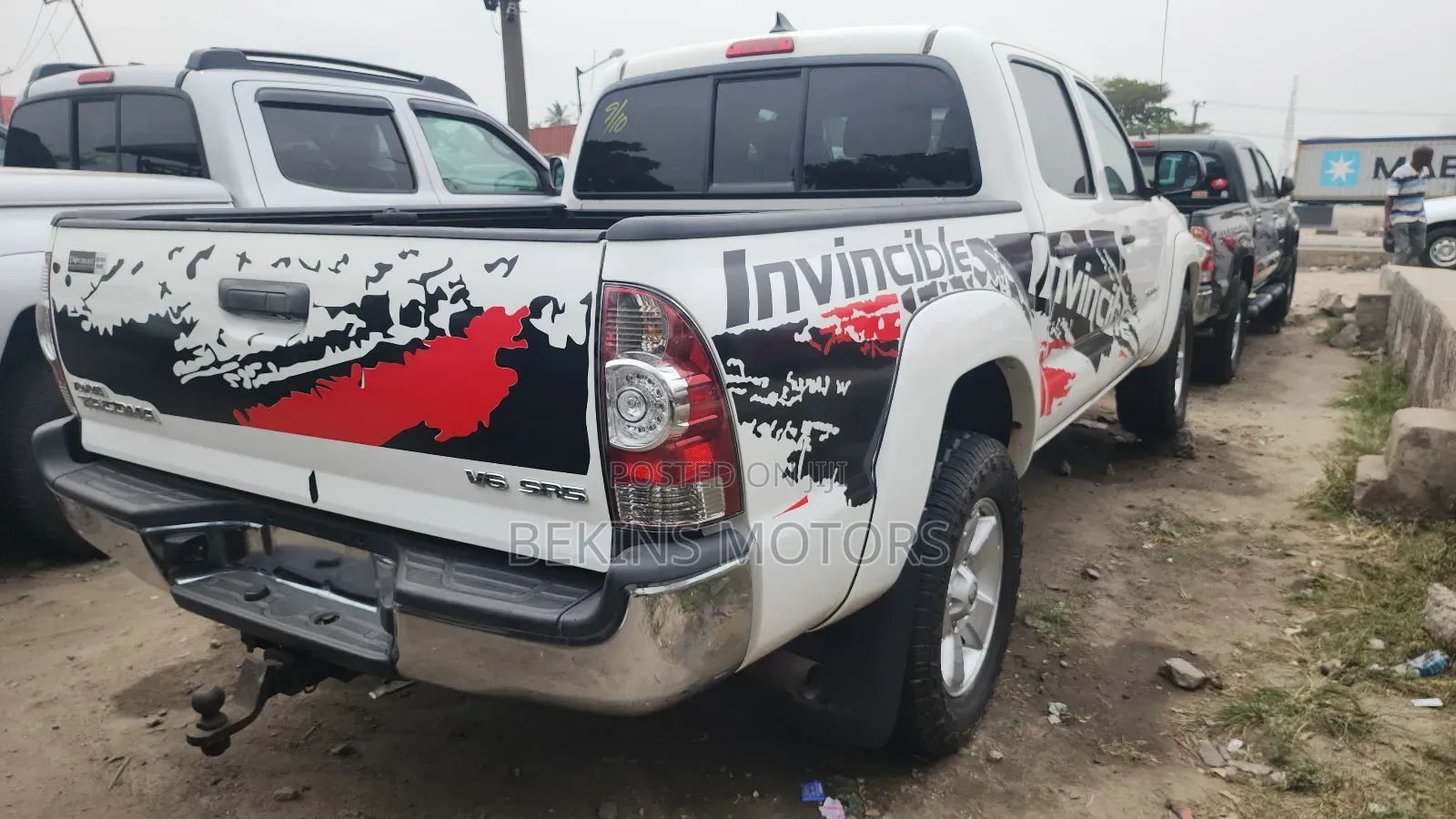 Toyota Tacoma 2014 White