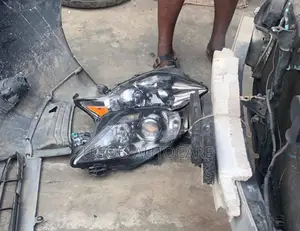 Headlight Rx 350 2010 Model