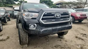 Toyota Tacoma 2017 Black