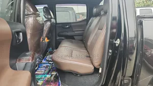 Toyota Tacoma 2017 Black