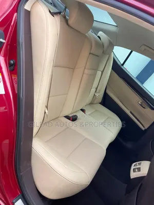 Lexus ES 350 FWD 2016 Red