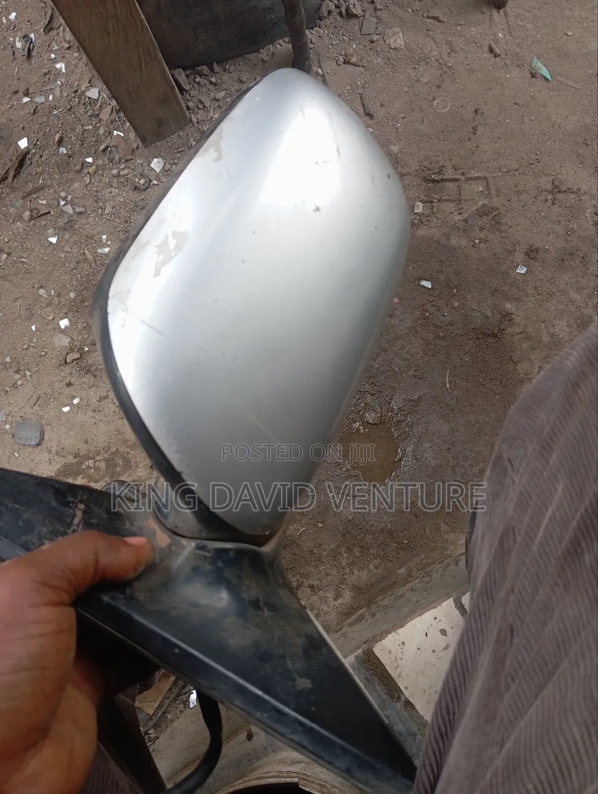 Avensis Side Mirror 98 Model