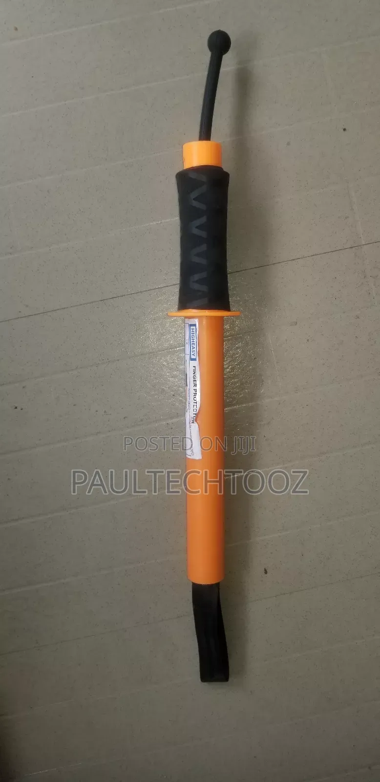 Fingers Saver Tool