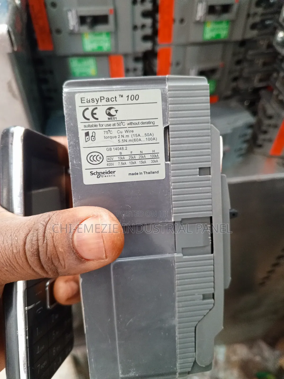 McCb Breaker