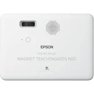 Epson Co-w01, 3000 Lumens Projector