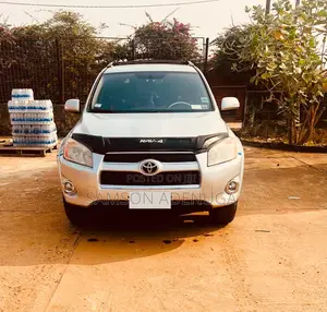 Toyota RAV4 3.5 4x4 2012 Silver