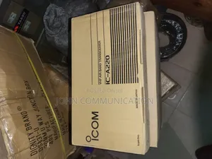 Icom Ic-A220 VHF Air Transcseiver
