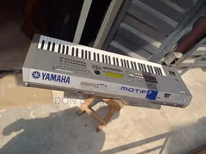 Yamaha Motif7.