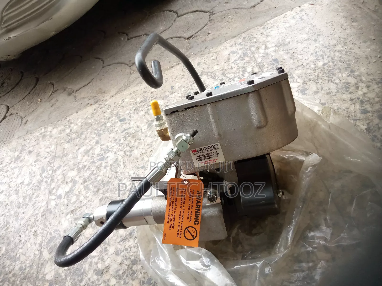 Pneumatic Binding and Cutting Machine