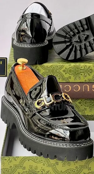 Photo - Luxury Paris Branded Corporate Pumps Shoe