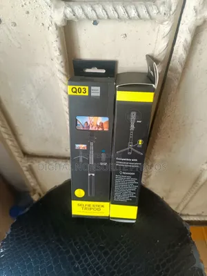 Brand New Q03 Selfie Stick Tripod