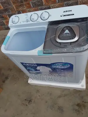 The New Washing Machine Twin Tub Aeon (White) Wmae07