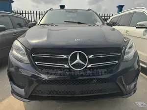 Mercedes-Benz GLE-Class GLE 350 2017 Blue