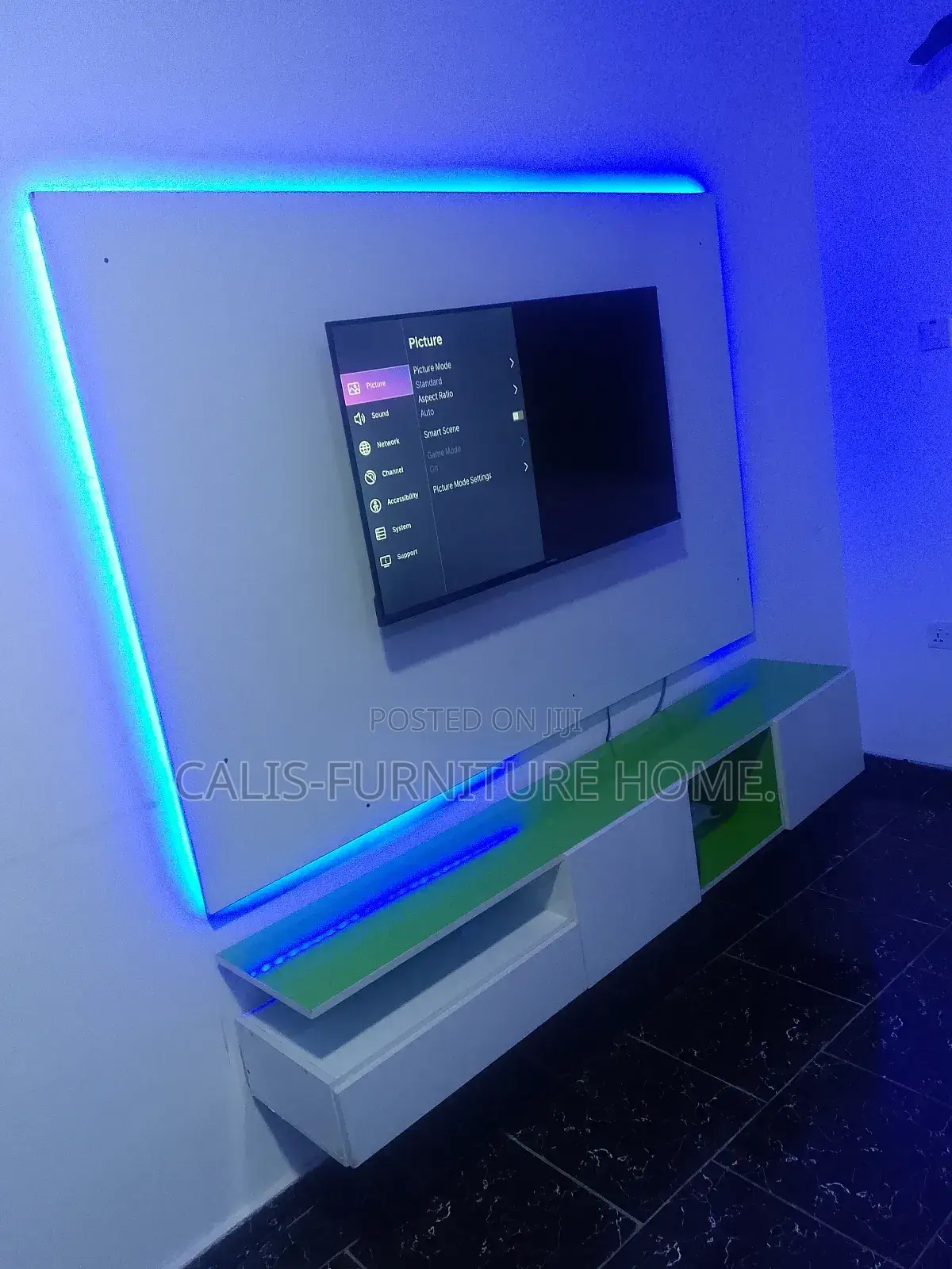 6ft X 6ft TV Console (White and Green)