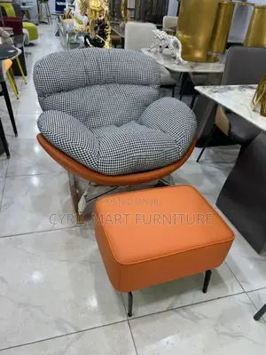 Relationship Chair With Foot Rest