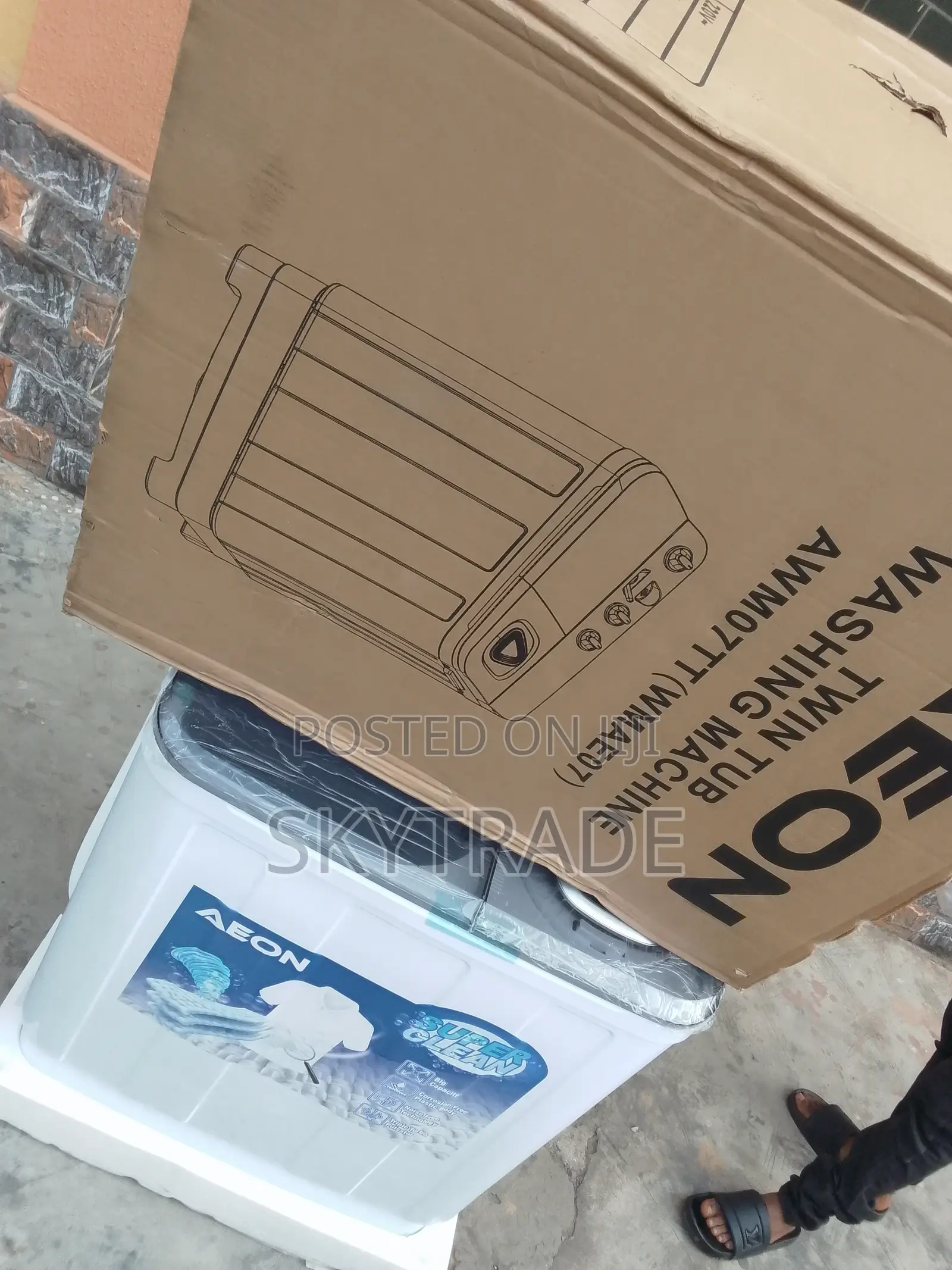 Introducing Wash and Spin Washing Machine Aeon 9wmae07)