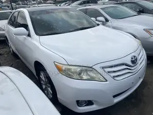 Toyota Camry 2011 White