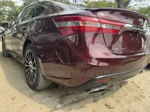 Toyota Avalon 2017 Red