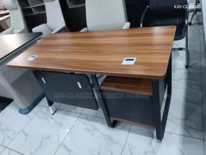 1.4mt Sec-office Table Iron Leg, With Drowers