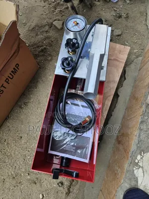 Pressure Testing Buckets