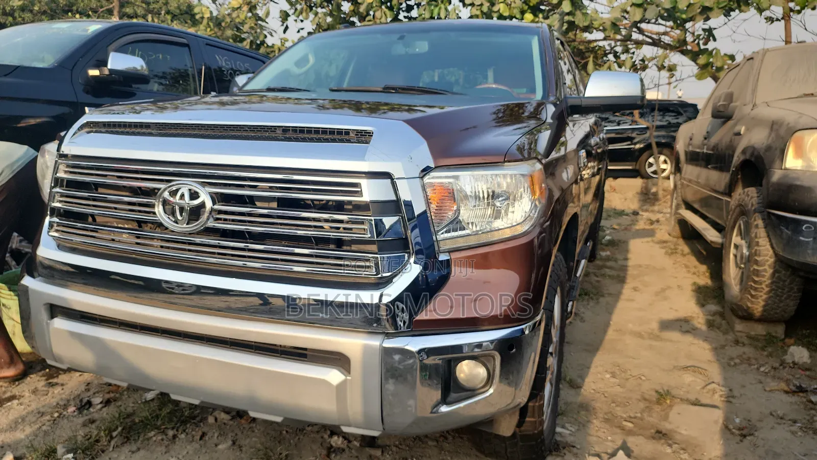 Toyota Tundra 2016 Brown
