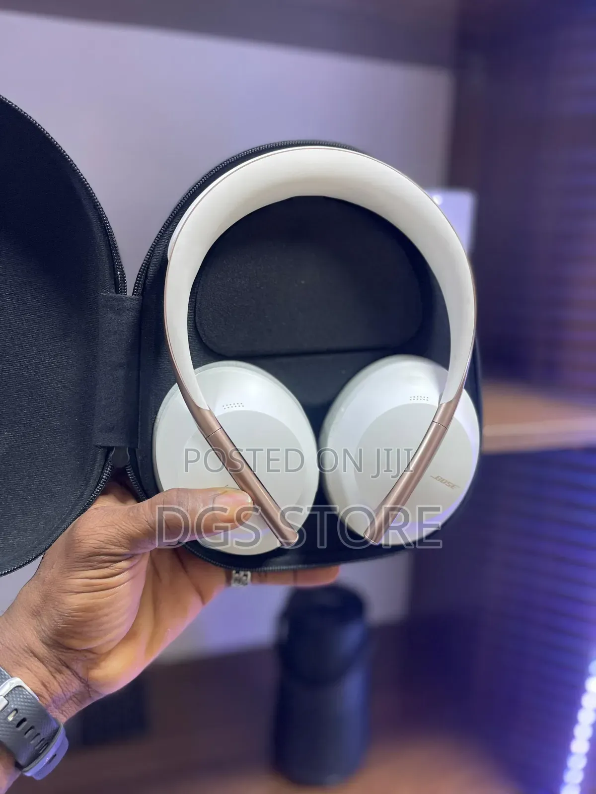 Bose NC 700 Bluetooth Headphone Used