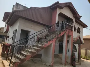 4bdrm Block of Flats in Ologuneru for sale