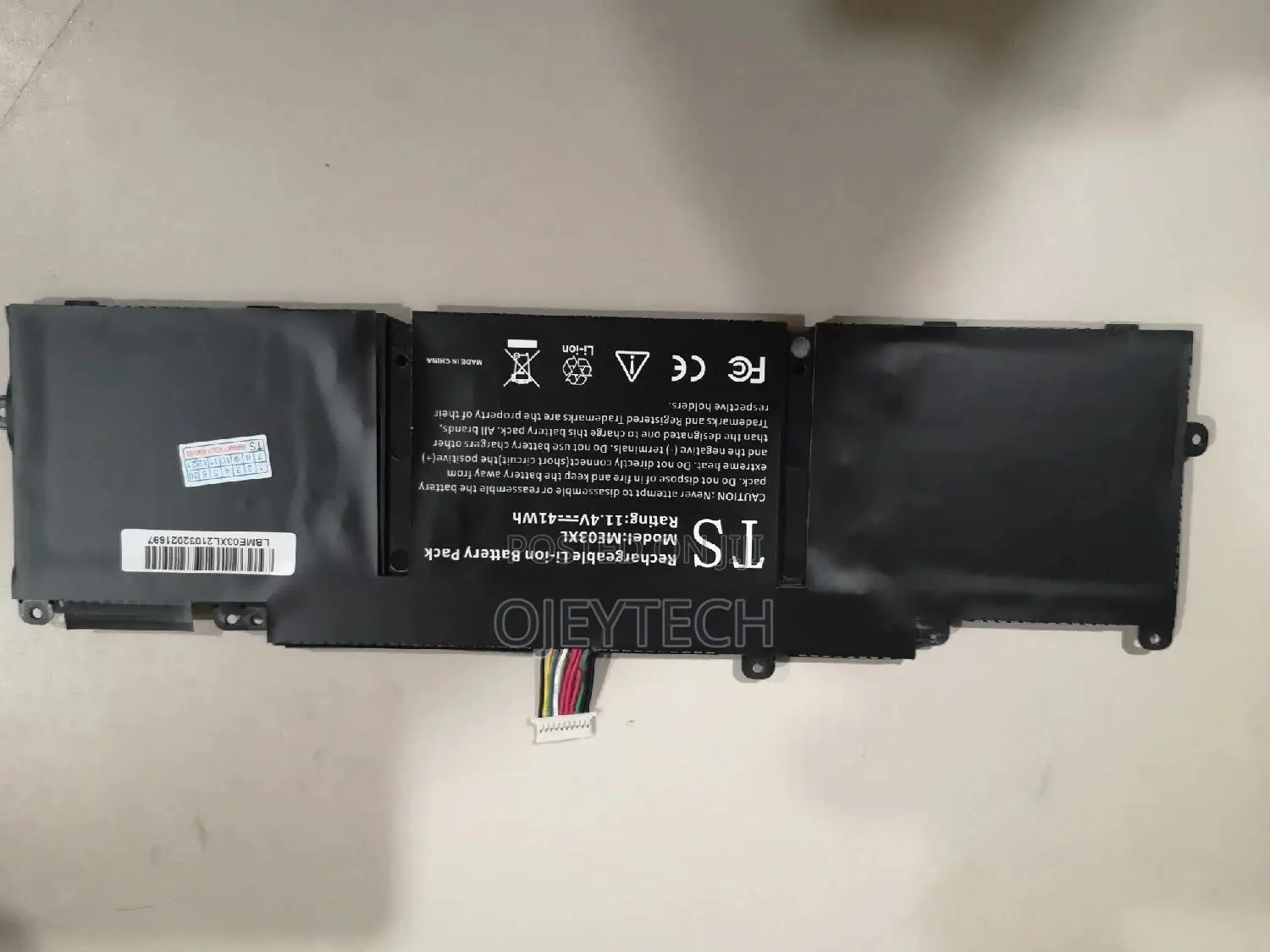 Hp ME03XL Battery